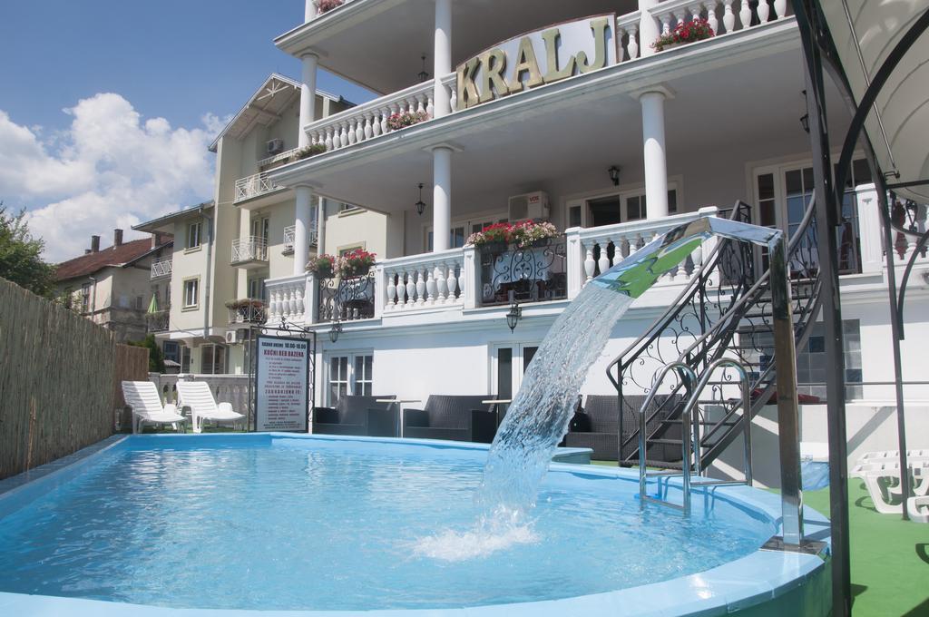 Hotel Kralj Vrnjačka Banja Esterno foto