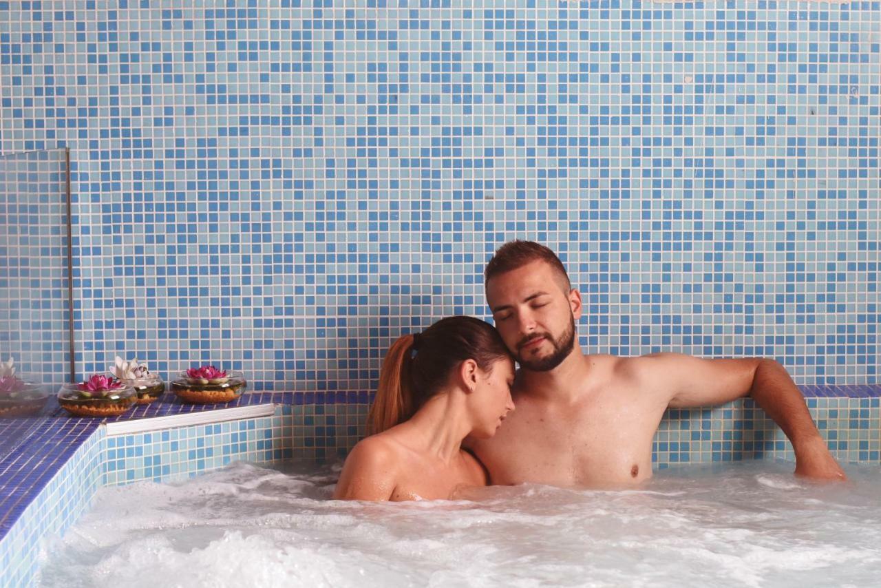Hotel Kralj Vrnjačka Banja Esterno foto